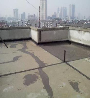 怒江漏水维修 楼顶漏水是什么原因，楼顶漏水维修方法是什么?
